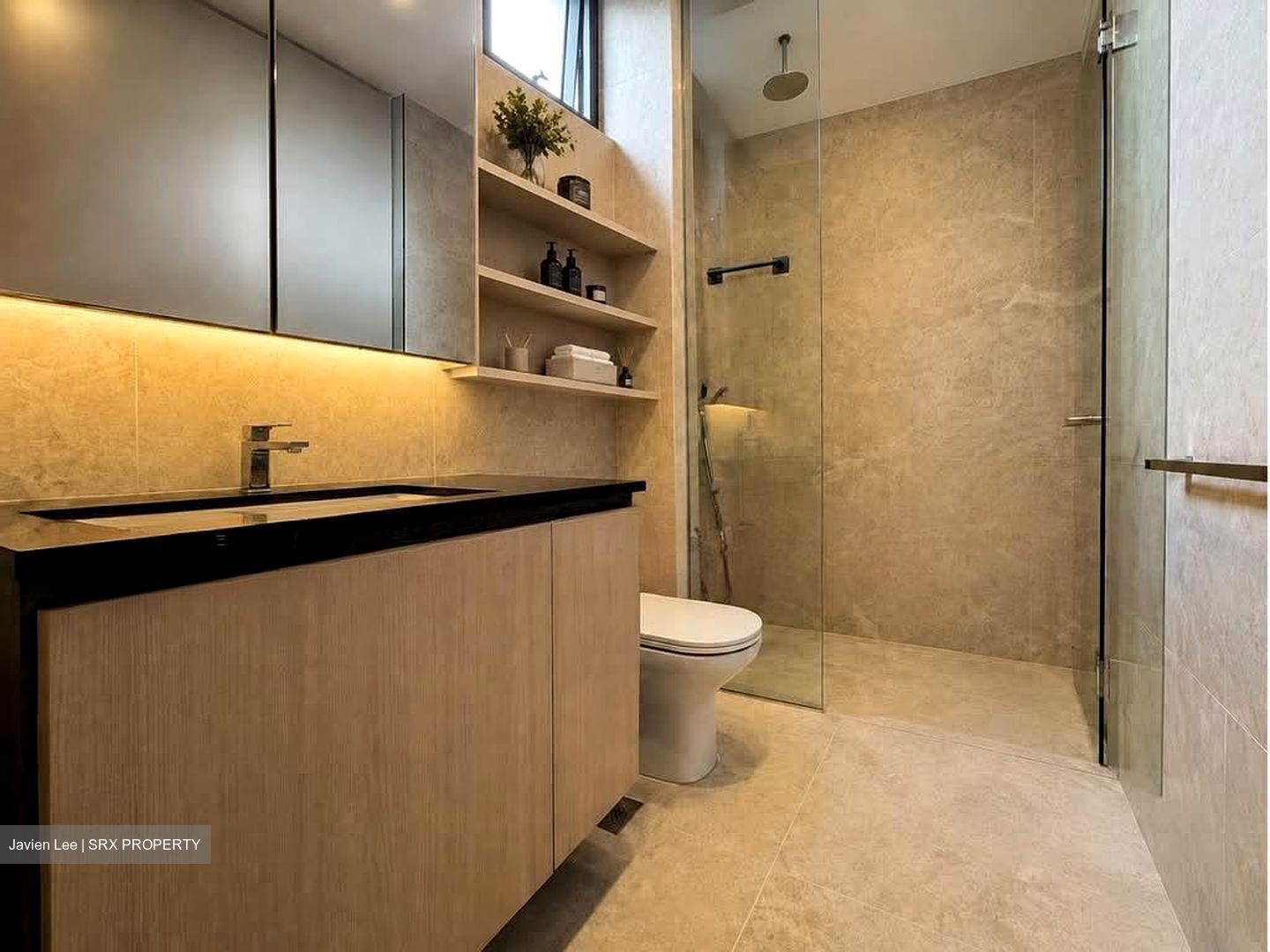 Stratum (D18), Condominium #572758501